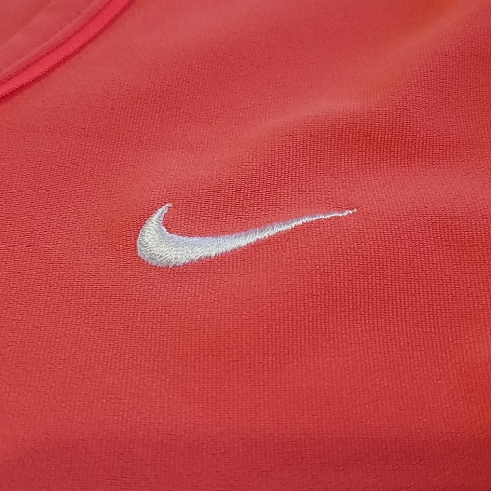 Nike Dri-Fit Top - Picture 4 of 5